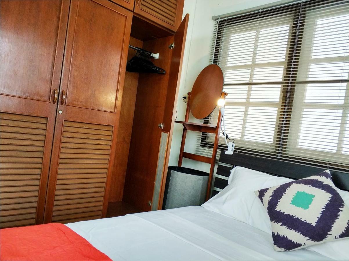 Waree'S Guesthouse Ката Бийч Екстериор снимка